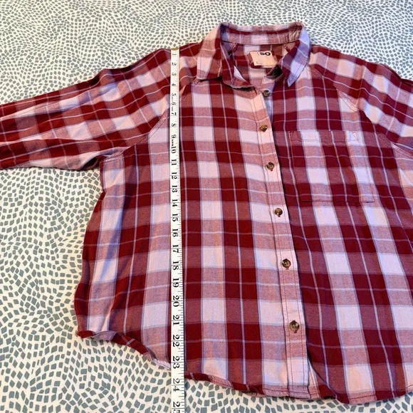 SO | Maroon and White Plaid Shirt - Picture 5 of 9